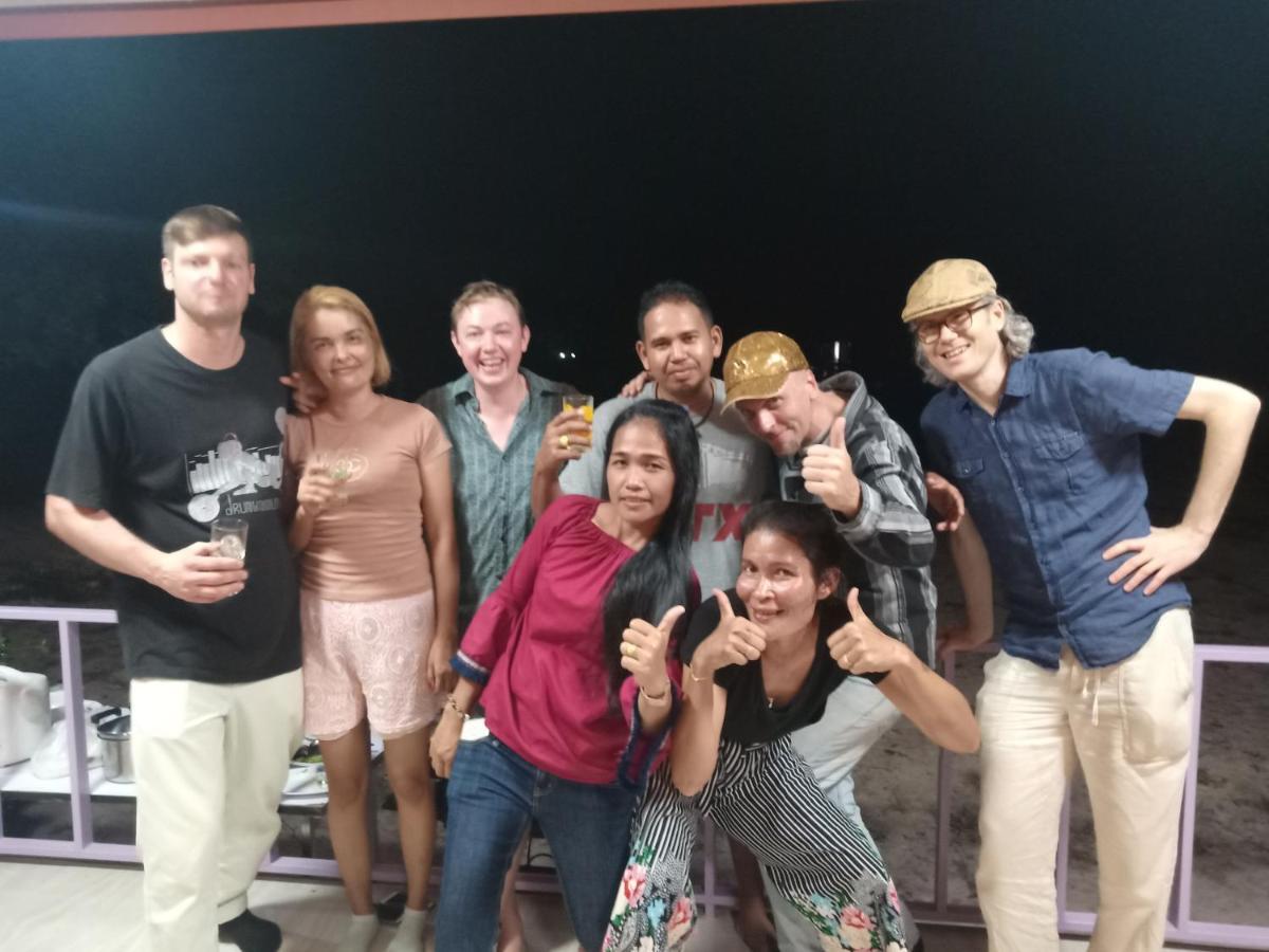 Win Gray Homestay Resort Pathiu エクステリア 写真