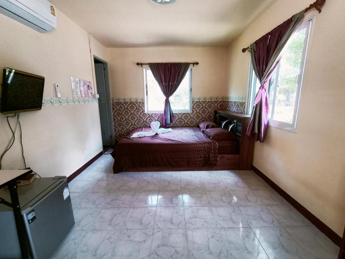 Win Gray Homestay Resort Pathiu エクステリア 写真