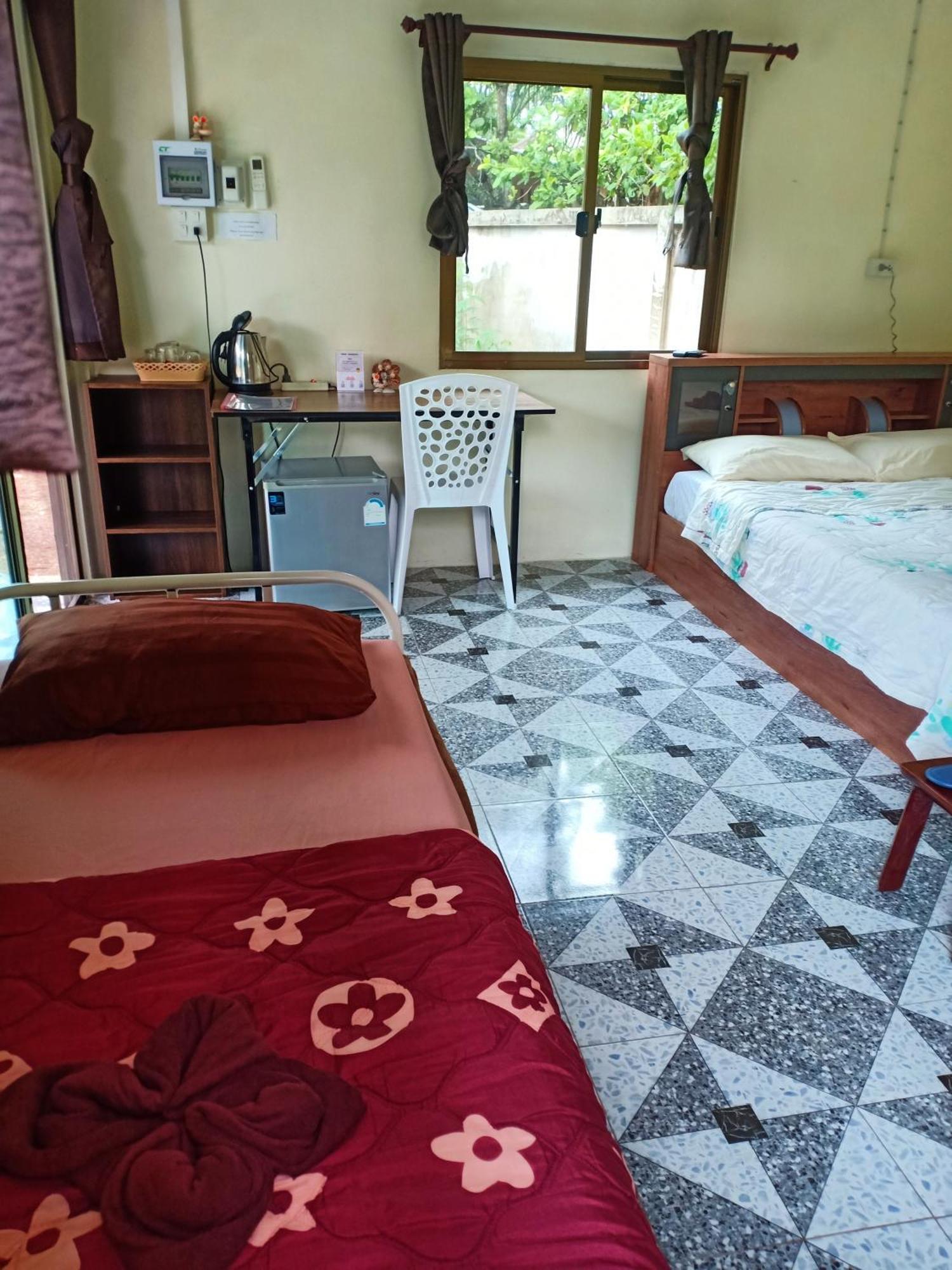 Win Gray Homestay Resort Pathiu 部屋 写真